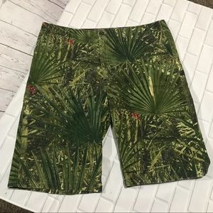 Abercrombie & Fitch Bermuda Shorts Sz 36 (Y13)